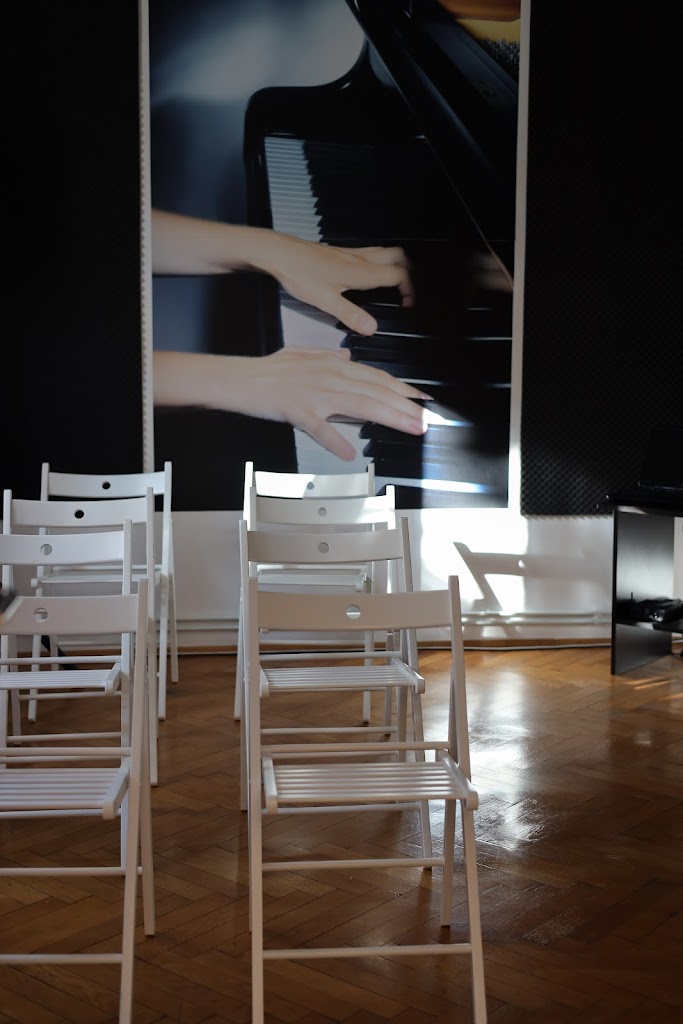 Amadeus Academy - Sediul Mărășești Amadeus Academy - Sediul Mărășești