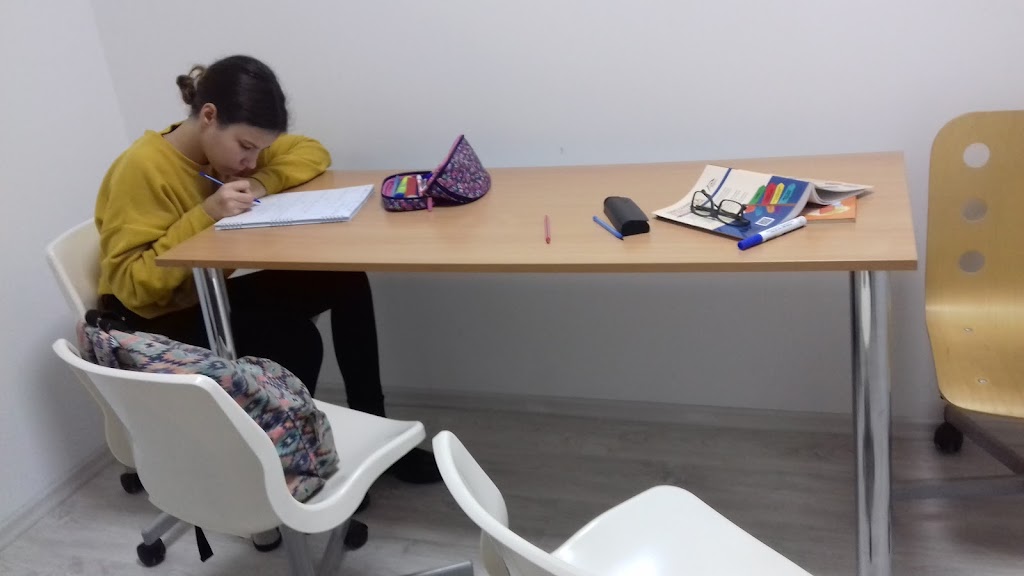 Edu Bucuresti- Meditatii matematica si lb romana cls. III-XII