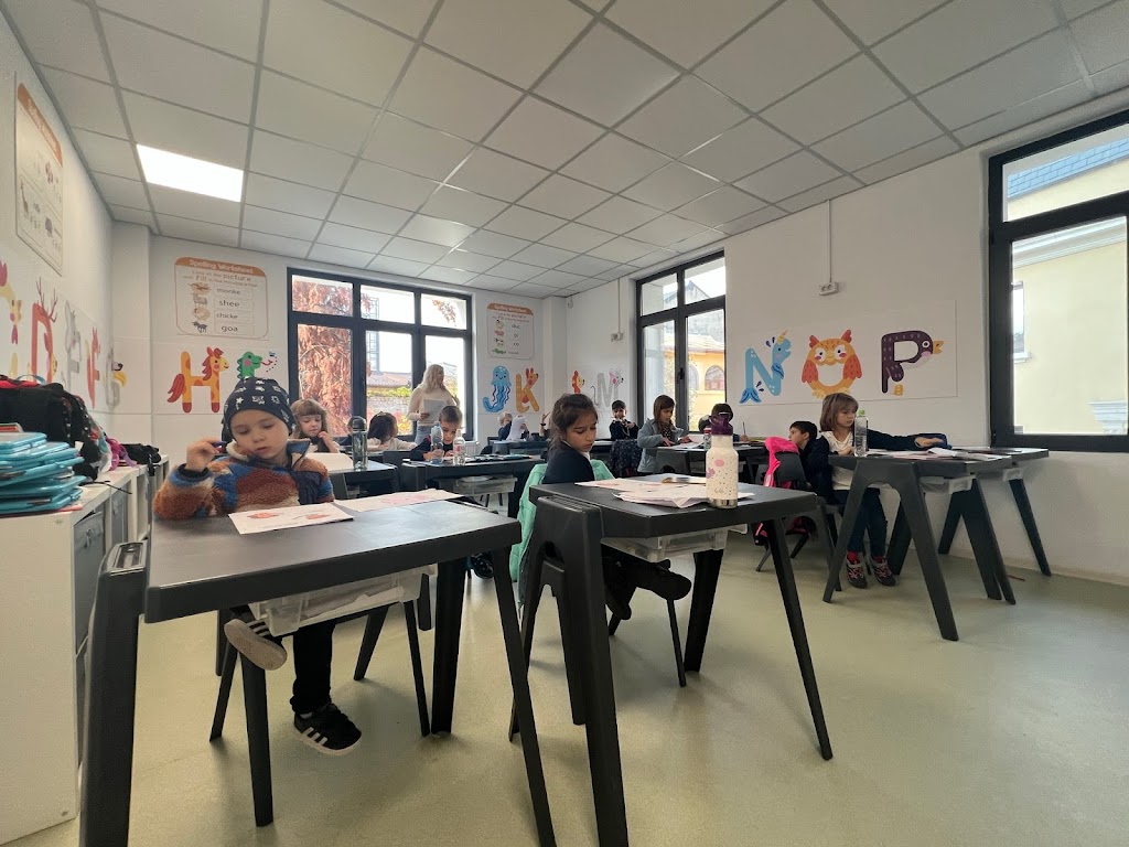 InaSchool - Școală Primară și Gimnazială