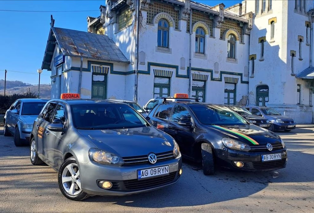 Instructor Auto Constantin Daniel Instructor Auto Constantin Daniel