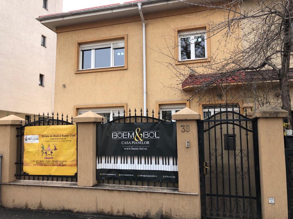 Scoala de Muzica Boem Club Bucuresti (Boem Club Music School) - Lectii de Muzica Bucuresti