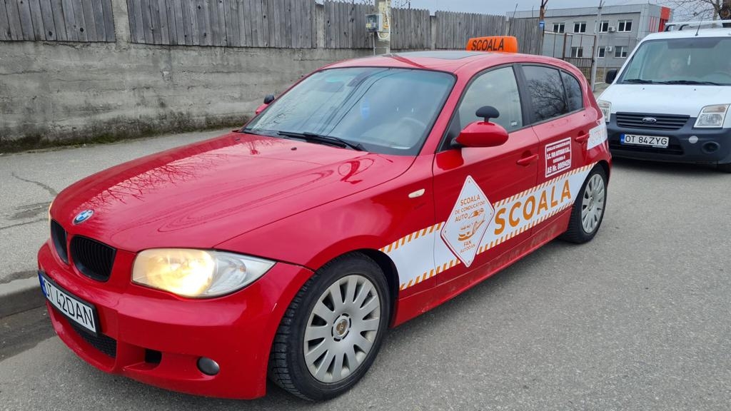 Școala de șoferi Fan Autodan Școala de șoferi Fan Autodan