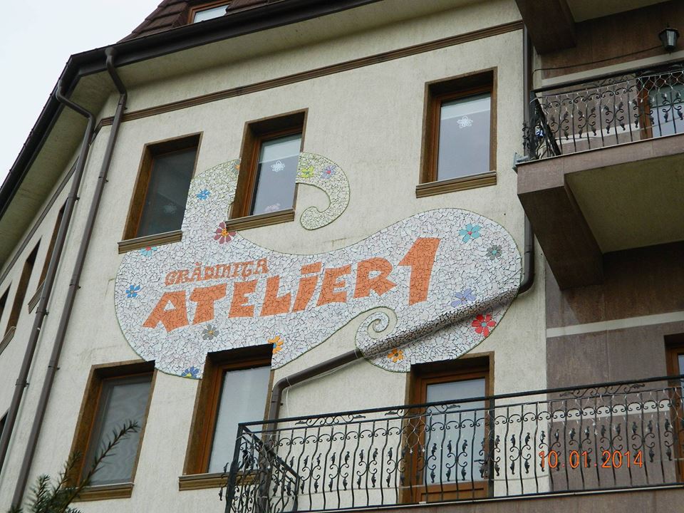 Școala Primară și Grădiniţa Atelier 1 Școala Primară și Grădiniţa Atelier 1